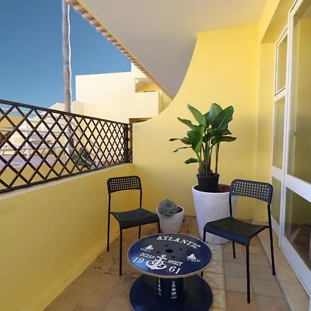 Apartamento T2 Sao Sebastiao Em - Algarve *